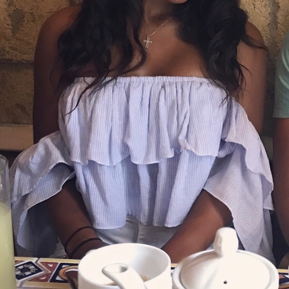 Off-The-Shoulder Ruffle Top - Picture 1 of 2